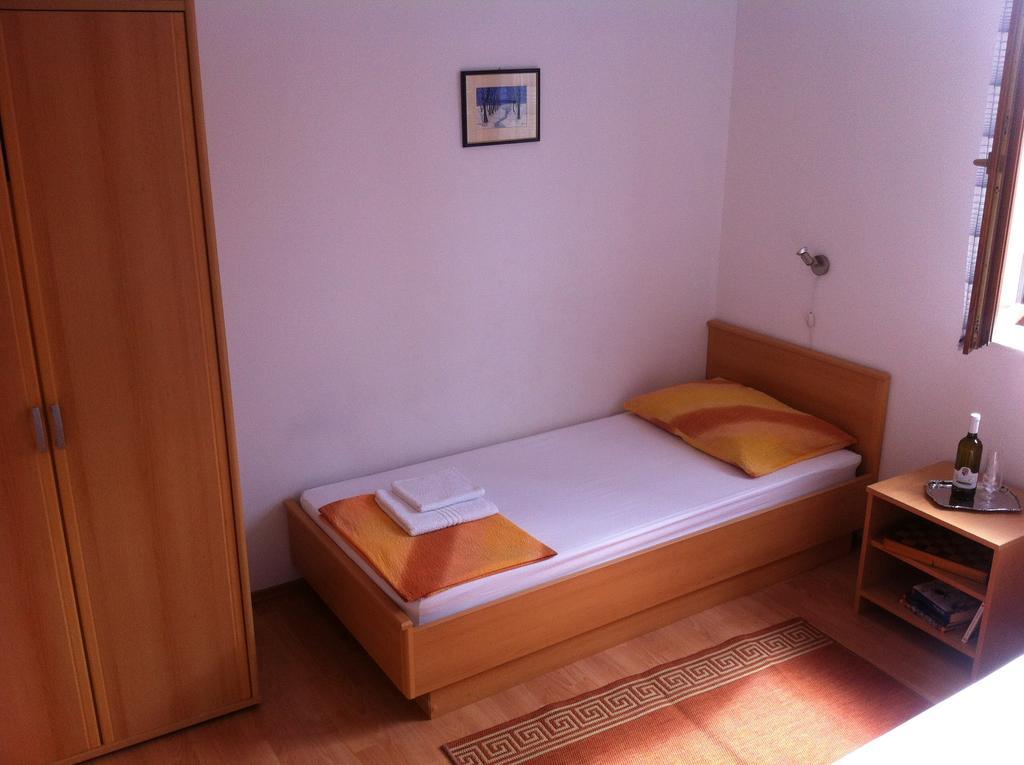 Apartments Leona & David Malinska Kamer foto